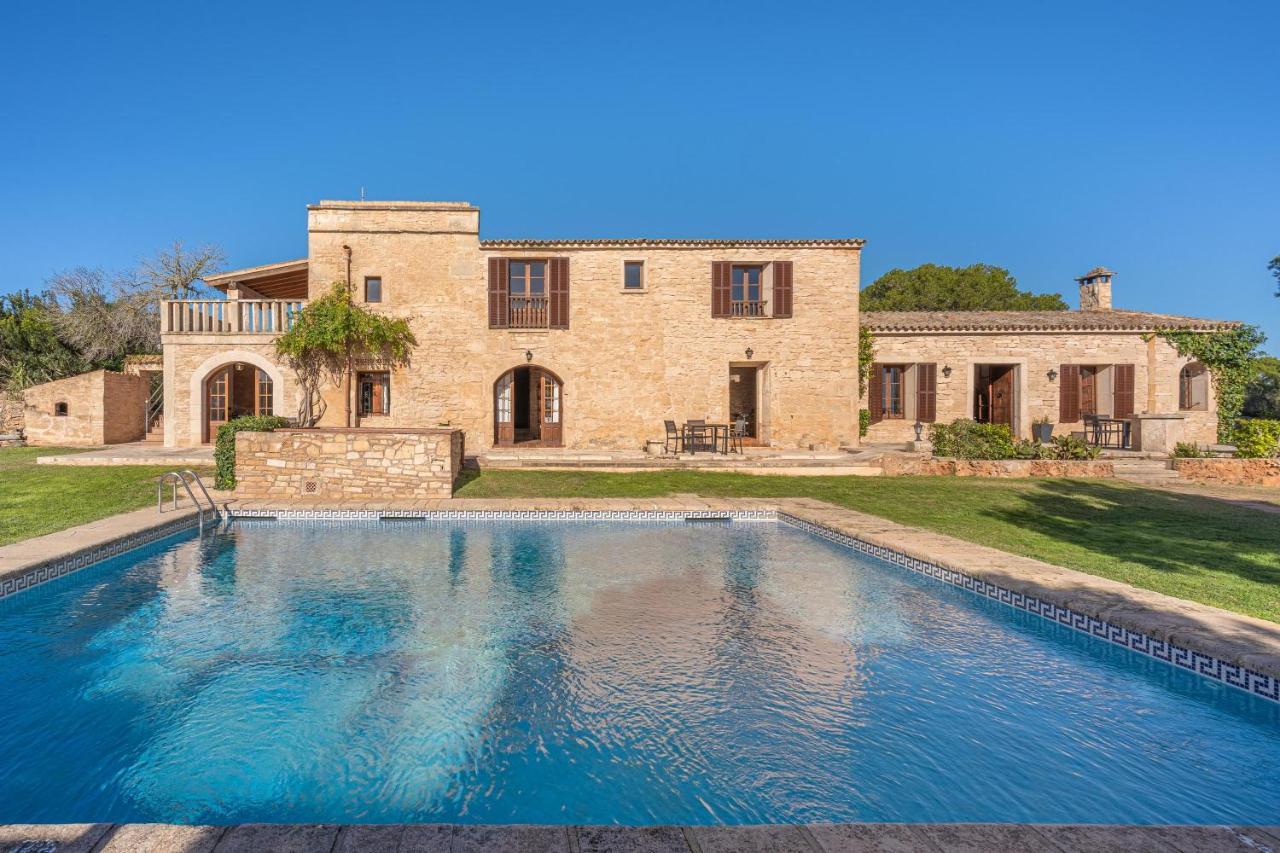 Es Turo De Cabrera Ses Salines (Mallorca)